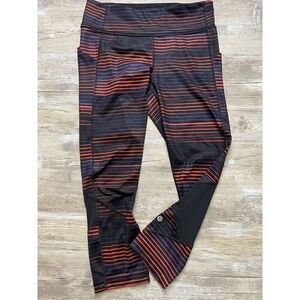 Lululemon Womens Black Stripe Crop Leggings Size 6